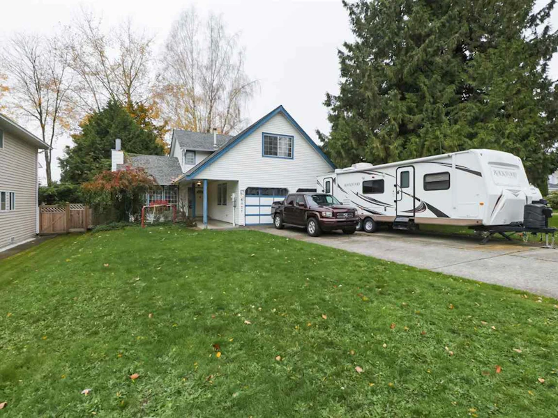 6027 180a Street, Surrey BC V3S 6W4