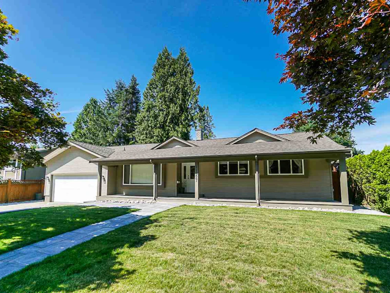 11527 Wood Street, Maple Ridge BC V2X 5A1