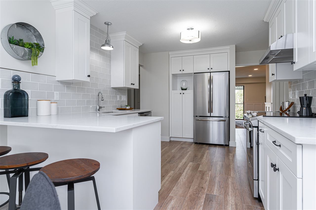 24-32718 Garibaldi Dr  