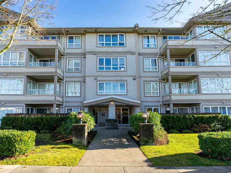 104 - 4950 Mcgeer Street, Vancouver BC V5R 6B4
