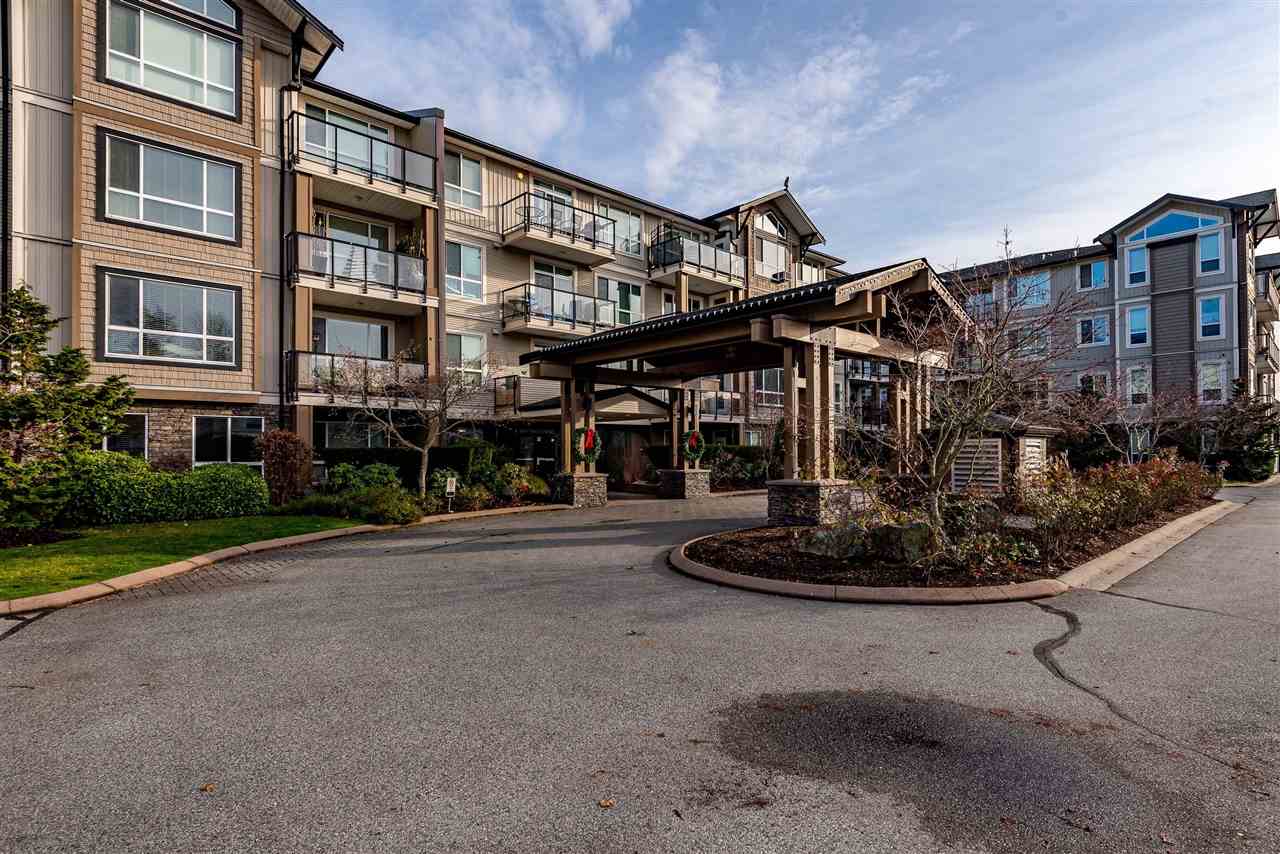 112-32729 Garibaldi Dr  