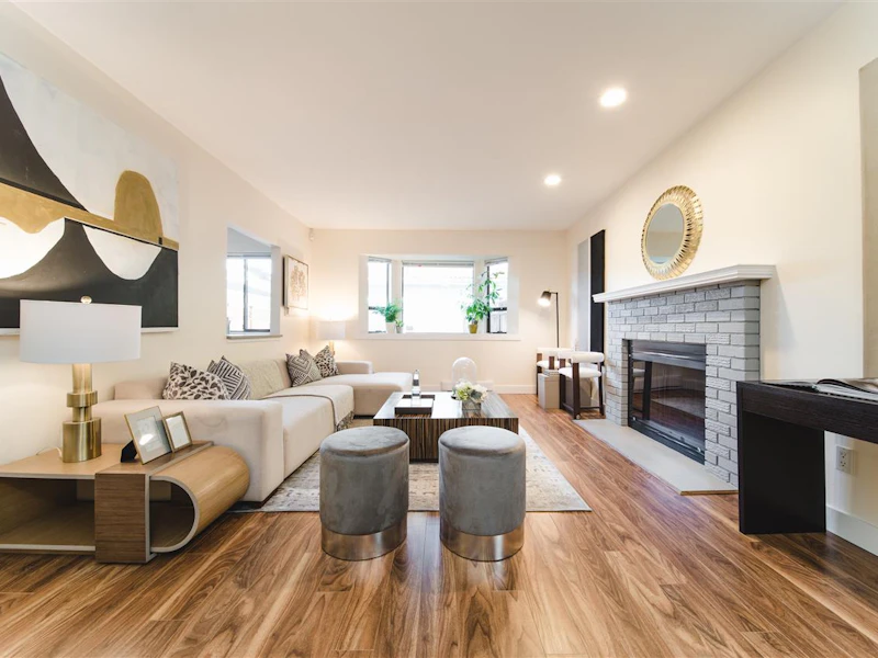 8481 Laurel Street, Vancouver BC V6P 3V4