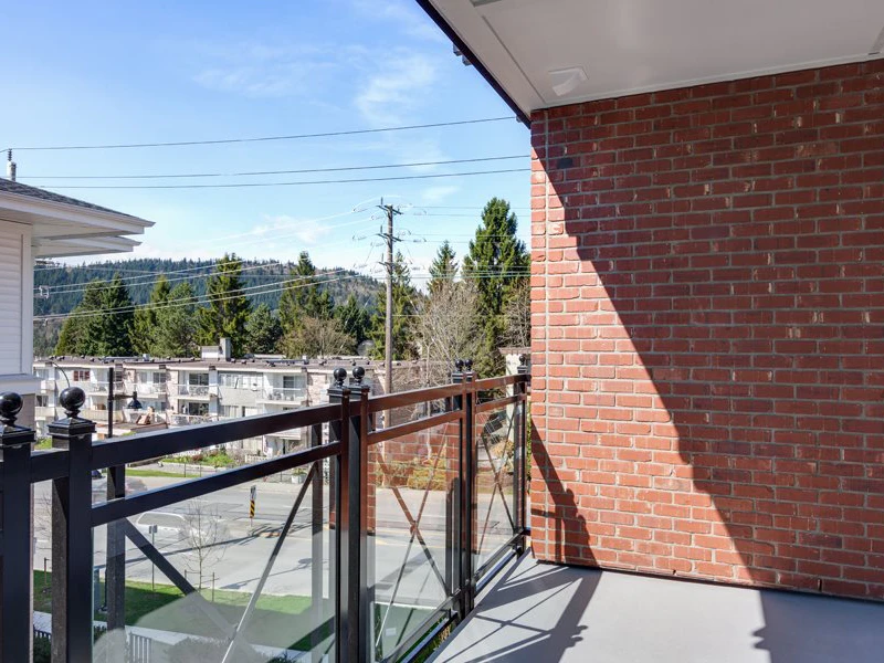 317 - 618 Como Lake Avenue, Coquitlam BC V3J 0G1