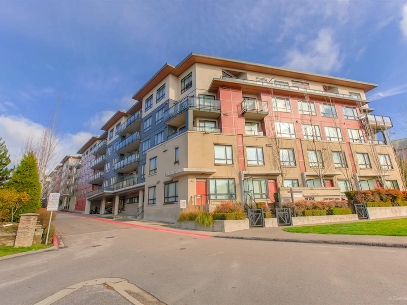 104 - 13919 Fraser Highway, Surrey BC V3T 4E7