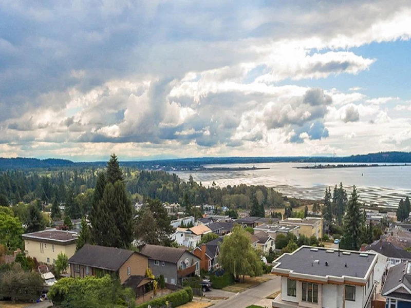 1215 Parker Street, Surrey BC V4B 4S2