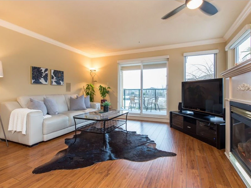 406 - 12 Laguna Court, New Westminster BC V3M 6W4