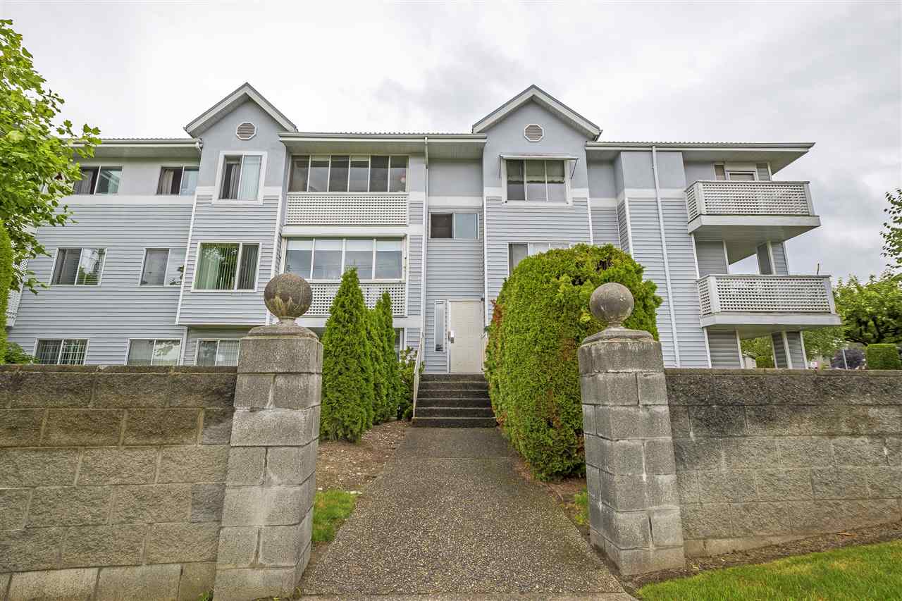 204-32823 Landeau Pl  
