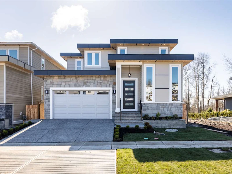 16690 18th Avenue, Surrey BC