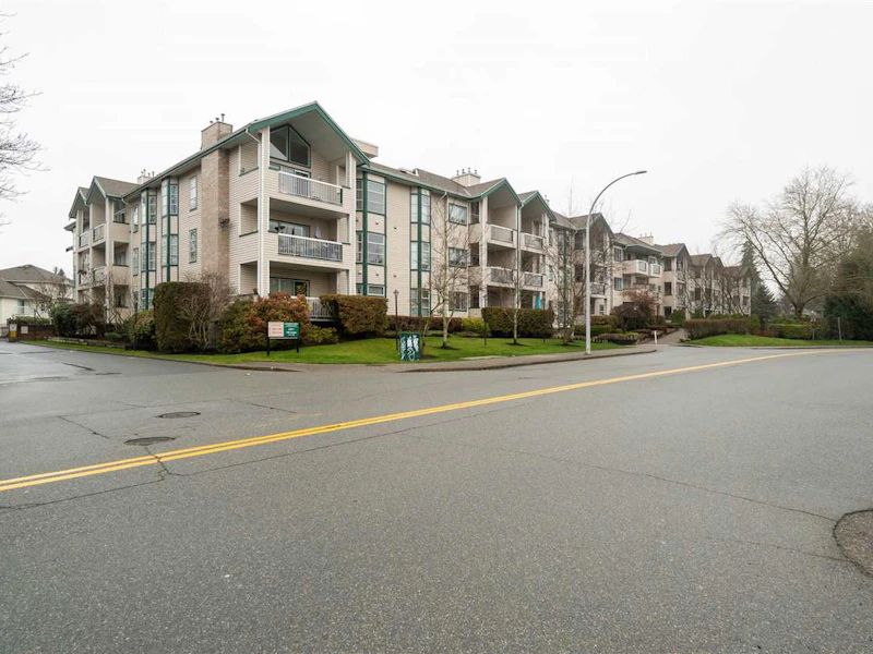 110 - 13911 70th Avenue, Surrey BC V3W 6B4
