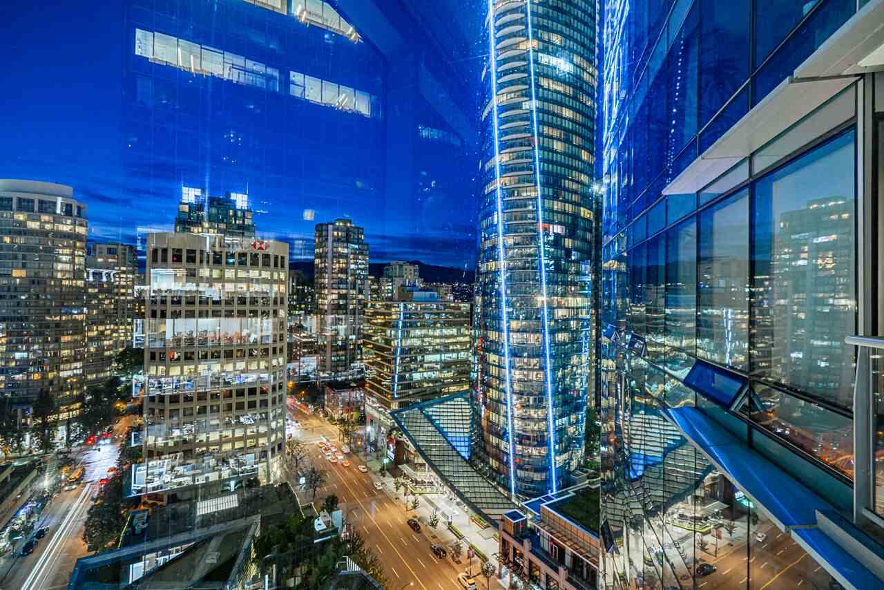 2109-1111 Alberni St  