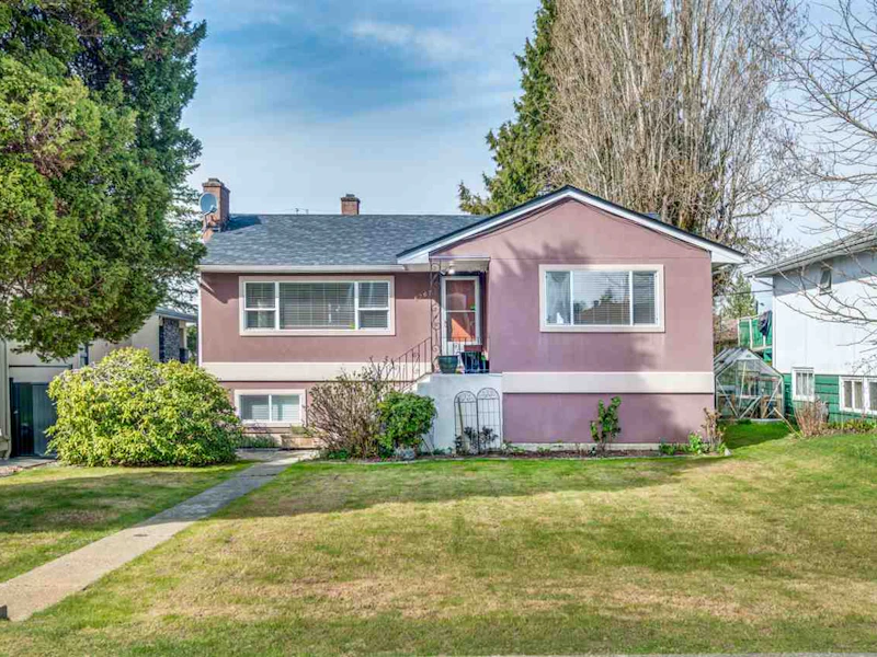 6767 Burns Street, Burnaby BC V5E 1T5