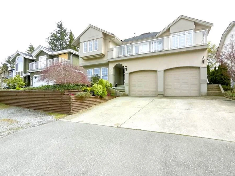 11654 Harris Road, Pitt Meadows BC V3Y 1Y7