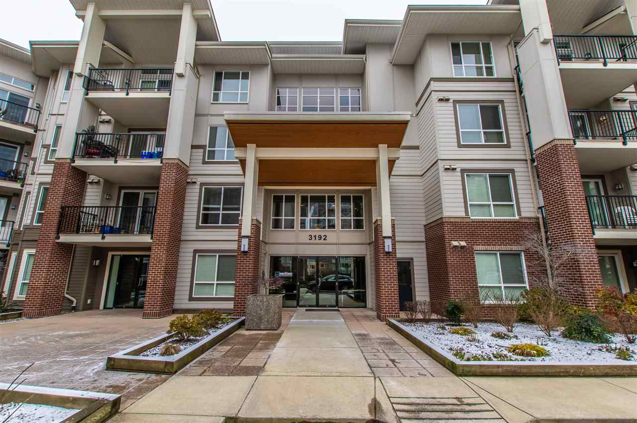 418-3192 Gladwin Rd  