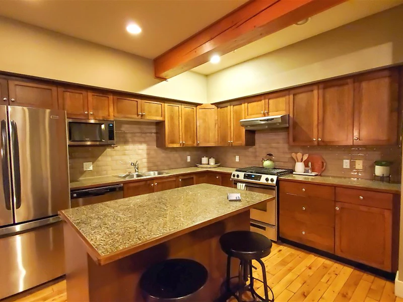 21 - 39758 Government Road, Squamish BC V8B 0G3