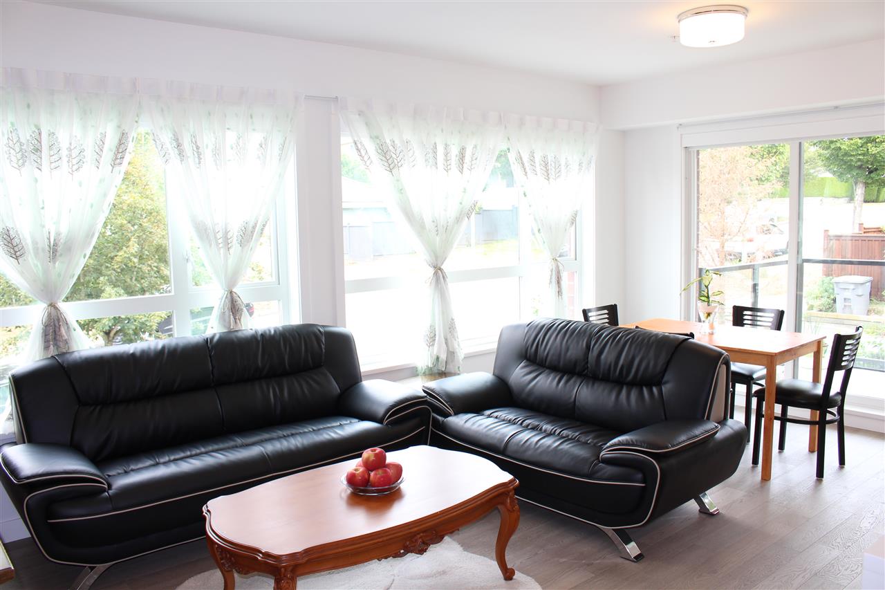 201-7828 Granville St  