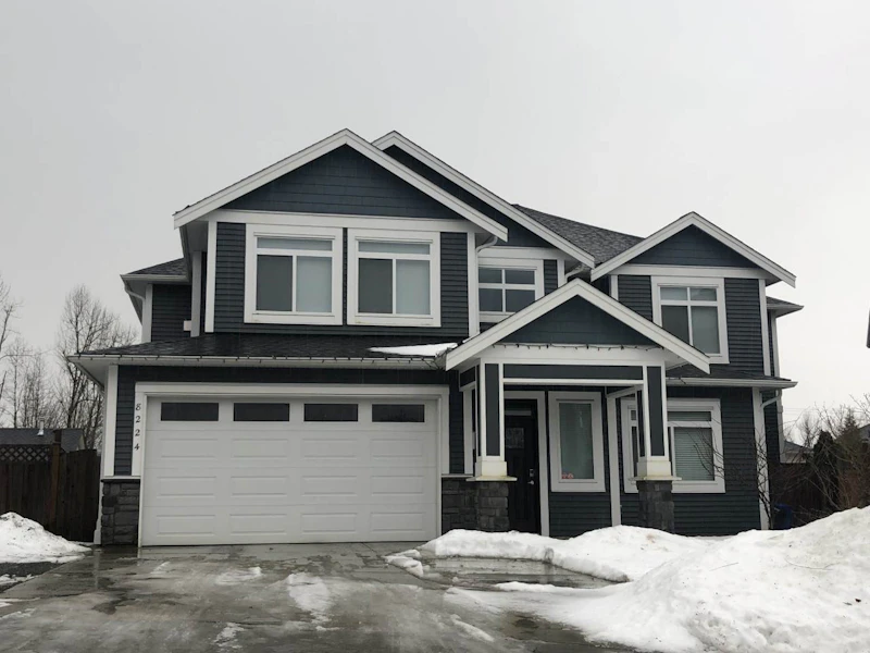 8224 Tanaka Terrace, Mission BC V2V 7J4