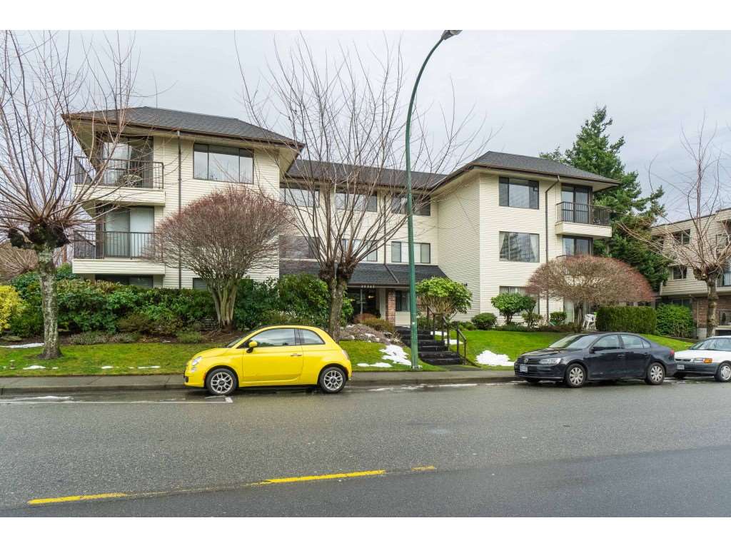 101-15317 Thrift Ave  