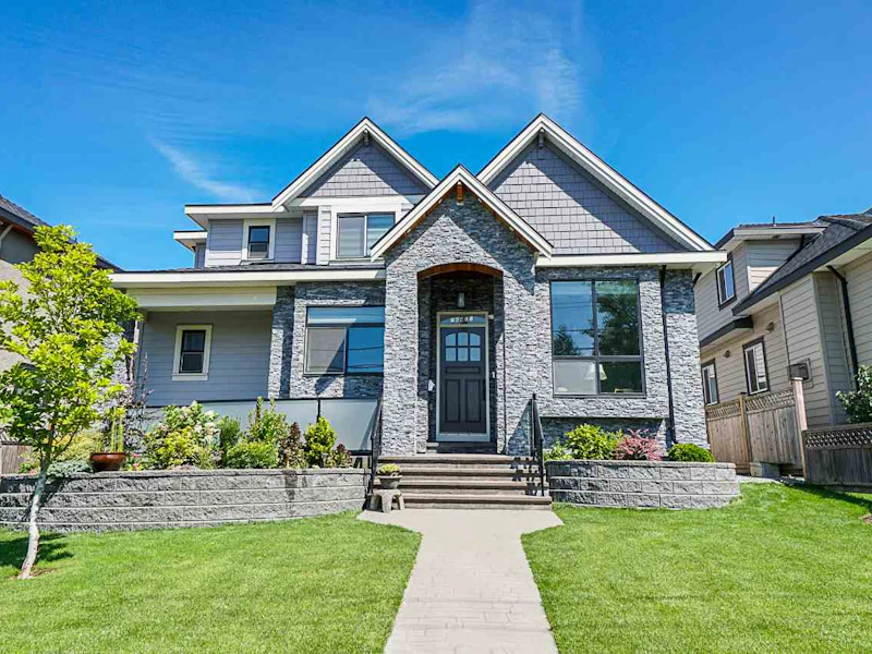 16411 104th Avenue, Surrey BC V4N 1Z6