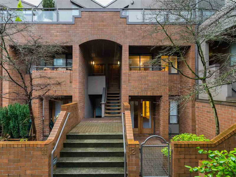12 - 766 W 7th Avenue, Vancouver BC V5Z 1B8