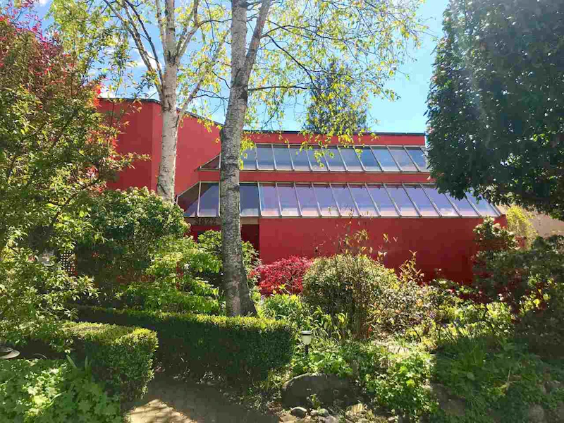 3822 W 3rd Avenue, Vancouver BC V6R 1M4