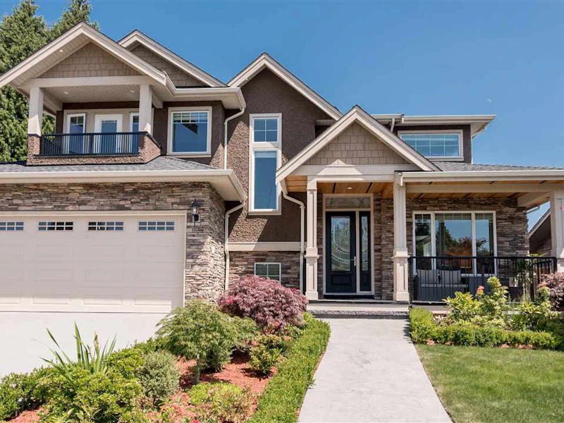 6677 Sumas Drive, Burnaby BC V5B 2V3