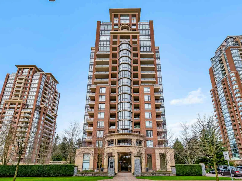 403 - 6833 Station Hill Drive, Burnaby BC V3N 5E1