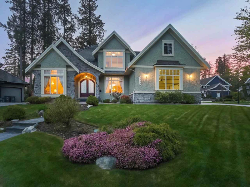 3245 141a Street, Surrey BC V4P 3P5