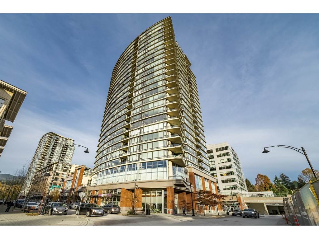 2504-400 Capilano Rd  