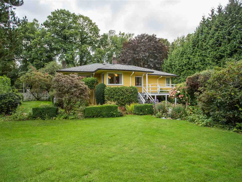 2009 W 18th Avenue, Vancouver BC V6J 2N7