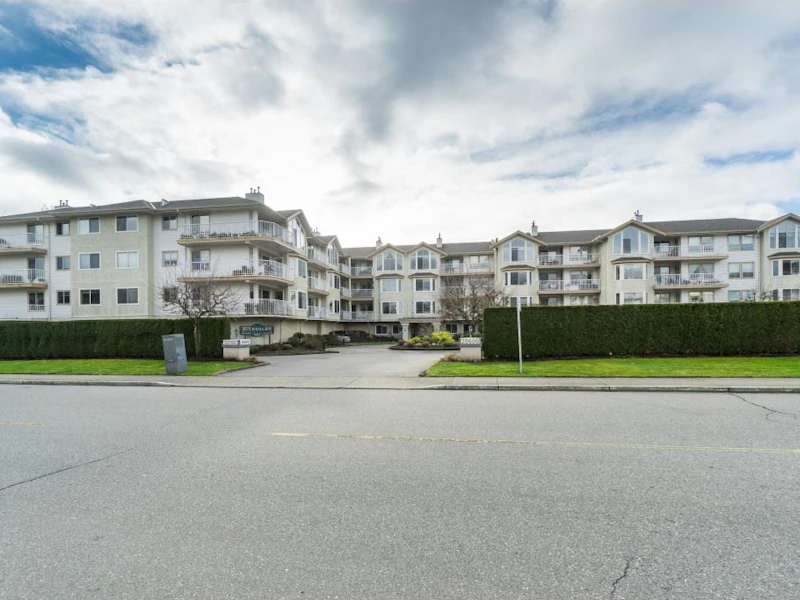 314 - 20600 53a Avenue, Langley BC V3A 8C2