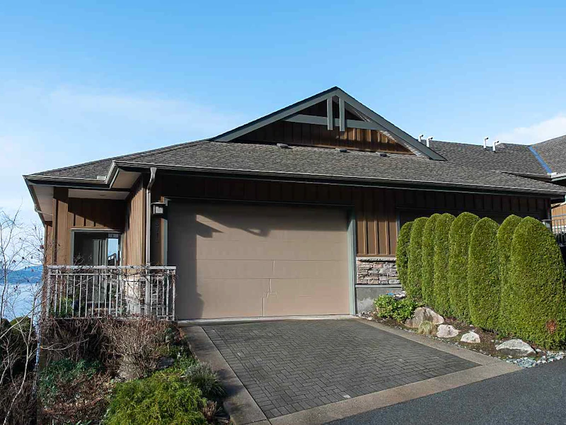 8714 Seascape Drive, West Vancouver BC V7W 3J7