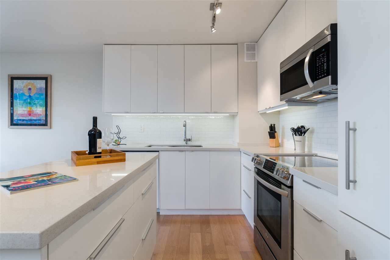 106-1445 Marpole Ave  