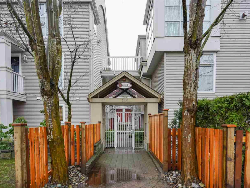 2 - 3130 W 4th Avenue, Vancouver BC V6K 1R7