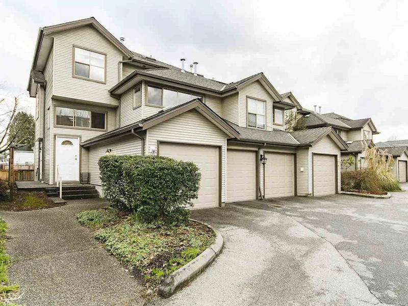 10 - 19160 119th Avenue, Pitt Meadows BC V3Y 2L7
