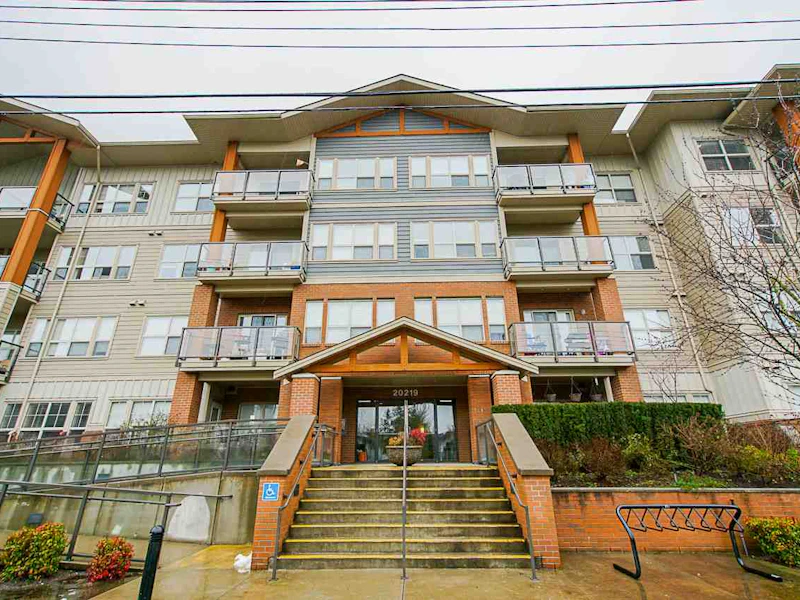 414 - 20219 54a Avenue, Langley BC V3A 0C7