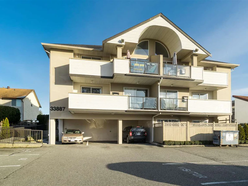 303 - 33887 Marshall Road, Abbotsford BC V2S 1L6