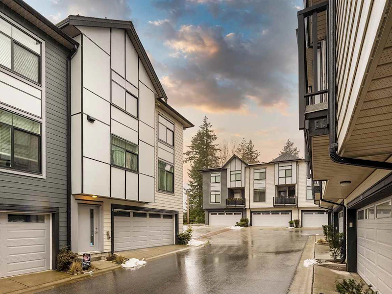 1 - 2427 164th Street, Surrey BC V3S 0E2