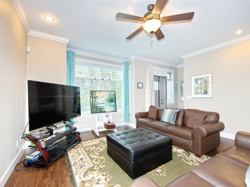 19 - 12092 70th Avenue, Surrey BC V3W 1A6