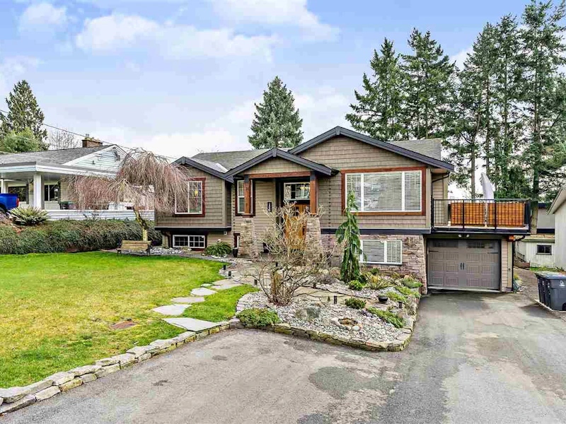 18040 58a Avenue, Surrey BC V3S 1N6