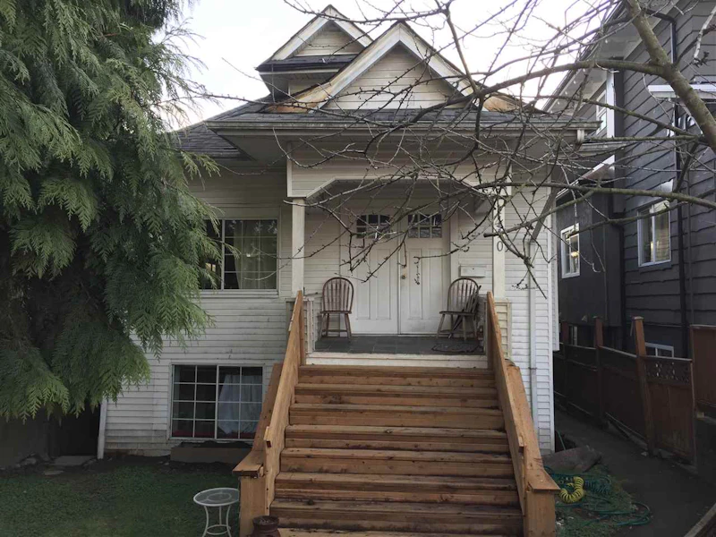 1410 E 12th Avenue, Vancouver BC V5N 1Z9