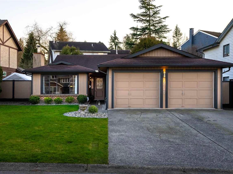 19740 50a Avenue, Langley BC V3A 7M2