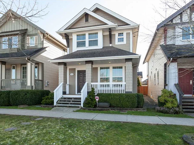 19062 70th Avenue, Surrey BC V4N 0A6