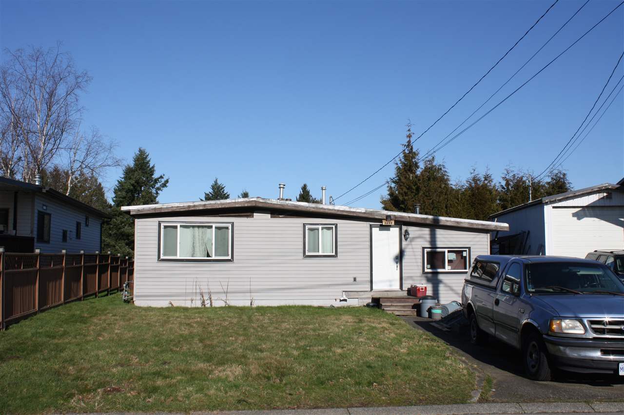 2233 Crystal Ct  