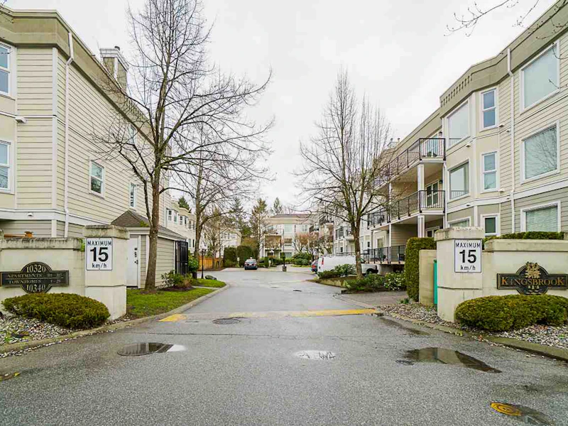 206 - 10320 156th Street, Surrey BC V3R 4L8