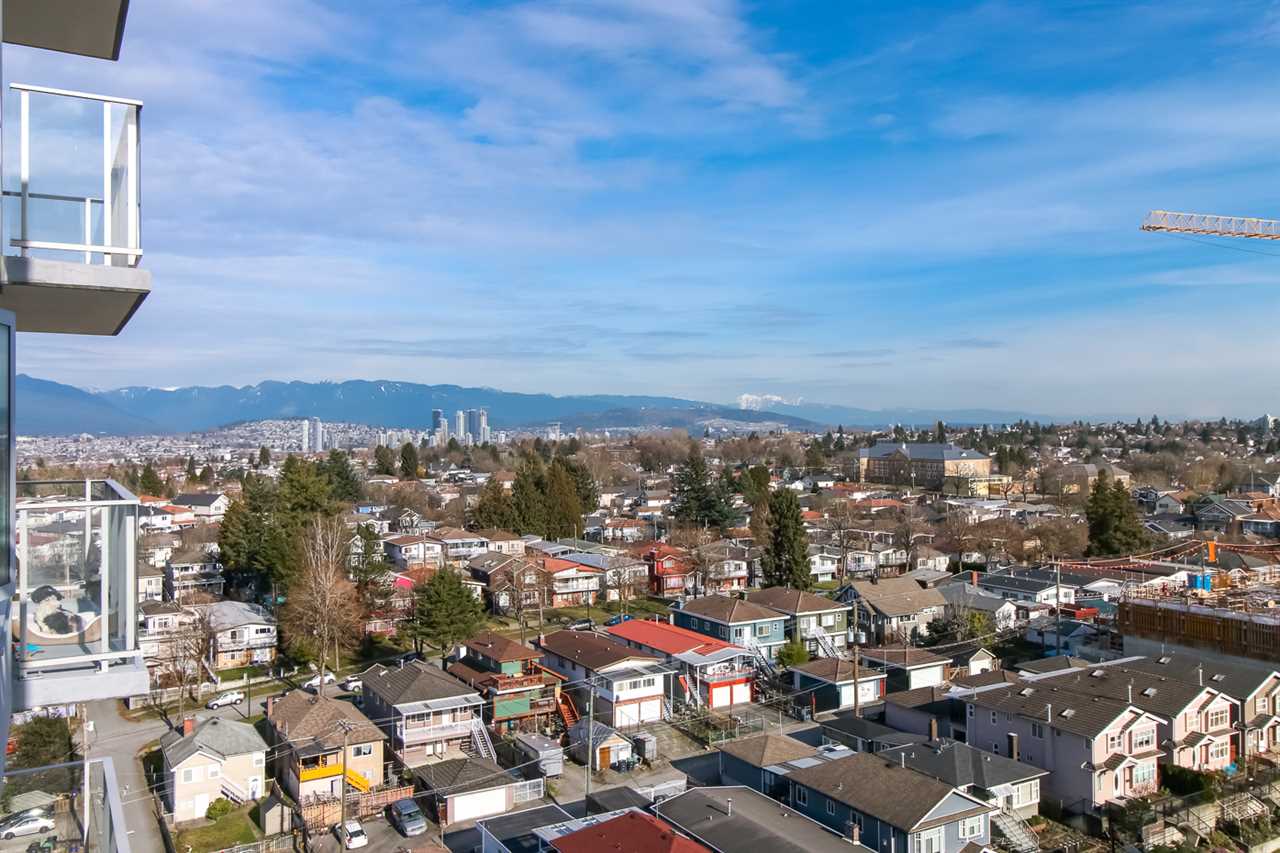 1605-4815 Eldorado Mews  