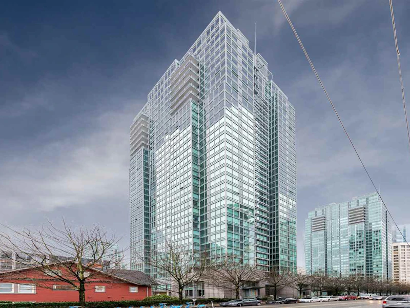 2307 - 1288 W Georgia Street, Vancouver BC V6E 4R3