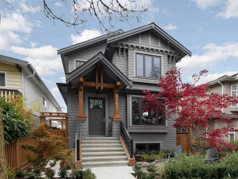 5163 Elgin Street, Vancouver BC V5W 3J9