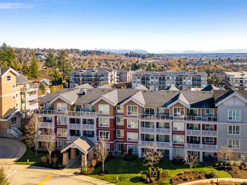 301 - 6450 194th Street, Surrey BC V4N 6J8