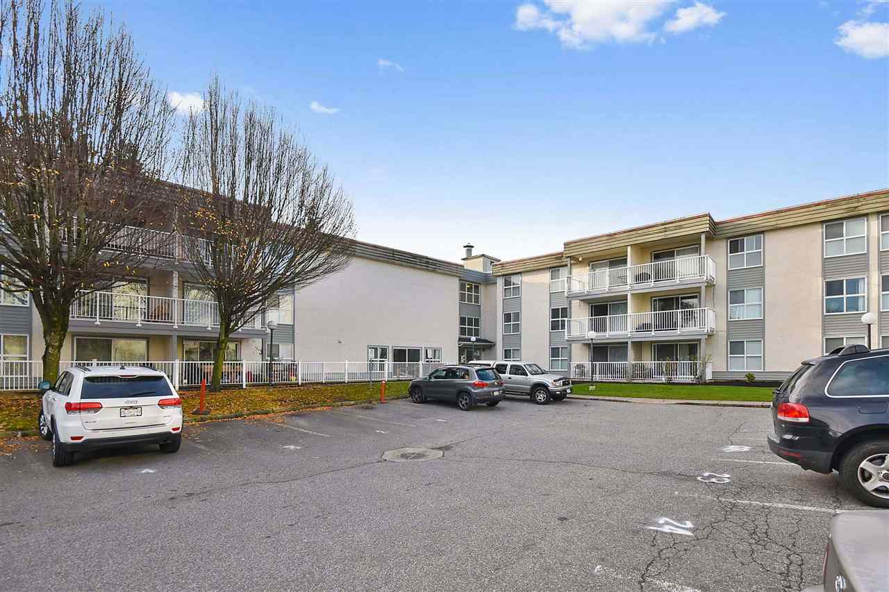 323-32850 George Ferguson Way  