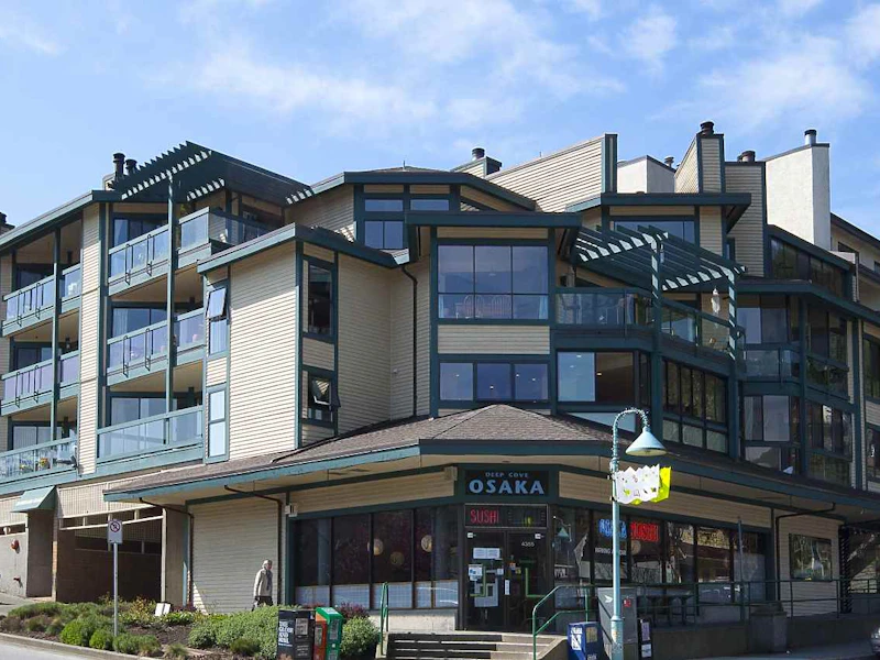 103 - 2181 Panorama Drive, North Vancouver BC V7G 1V3